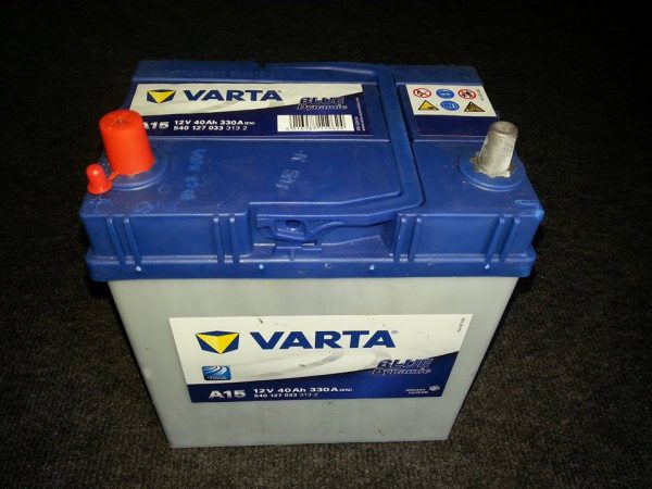 Akumulator Varta blue 40ah 330a a15