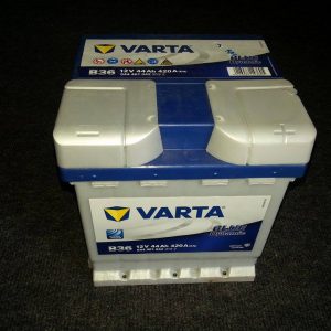 Akumulator Varta blue 44ah 420a b36