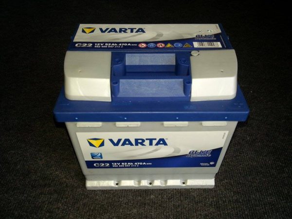 Akumulator Varta blue 52ah 470a c22